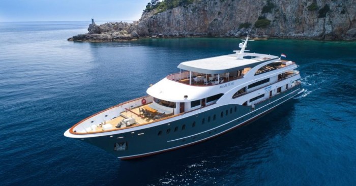 The Exotic World of Luxury Cruises